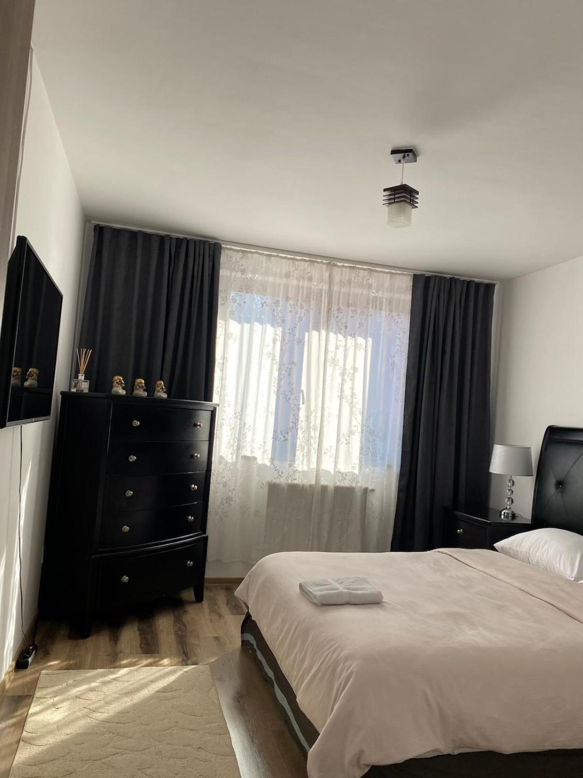 Laura Apartament Târgu-Mureş エクステリア 写真